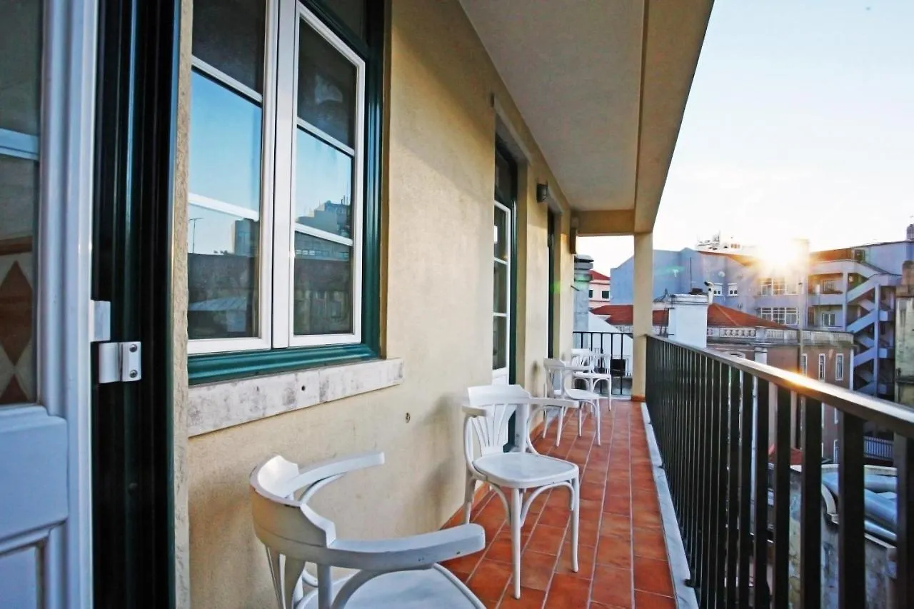 Hostel Saturdays Lizbona Portugalia