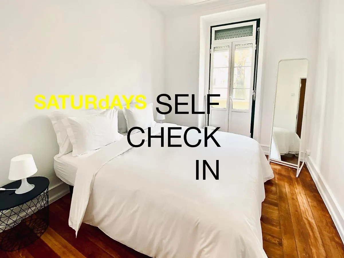 بيت شباب Saturdays Lisboa